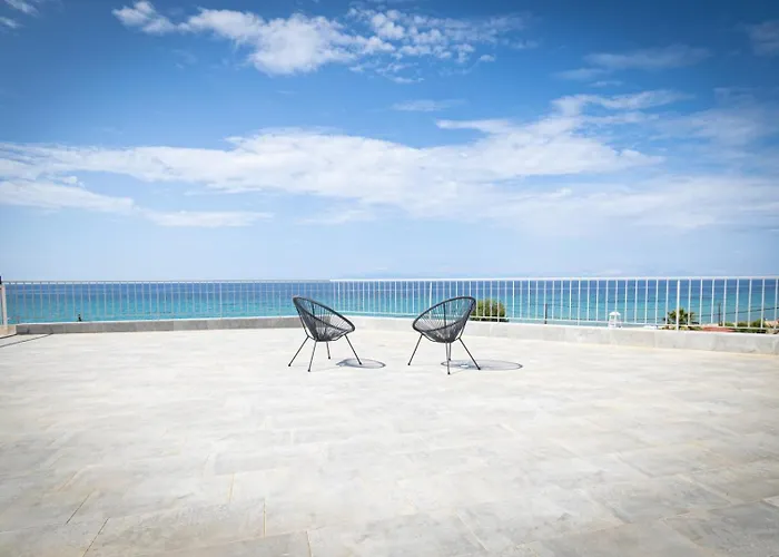 Althea By Rentalspro Services - Halkidiki * Nea Moudania